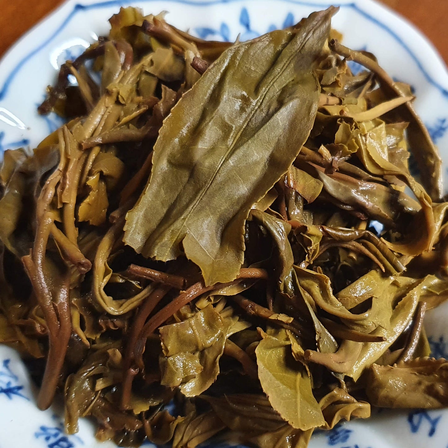 Perles de puerh sheng vieux arbres 普洱龙珠 3x8g